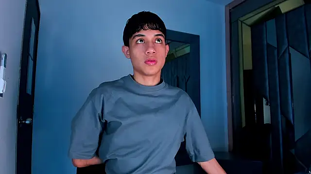 Sebax Young online show from 18, 2, 2026