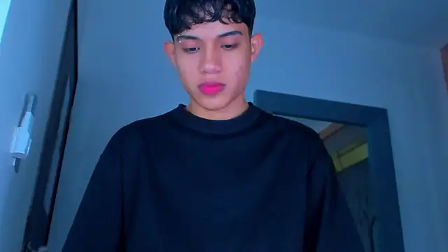 Sebax Young online show from 26, 11, 2025