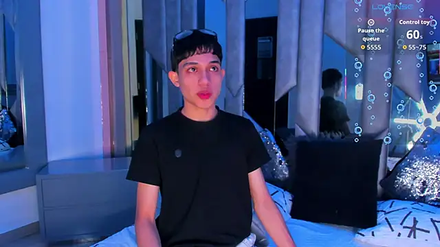 Sebax Young online show from 29, 5, 2026