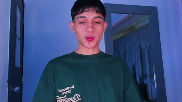 Sebax Young online show from 18, 3, 2026