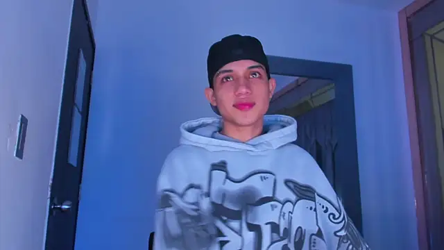 Sebax Young online show from 22, 5, 2026