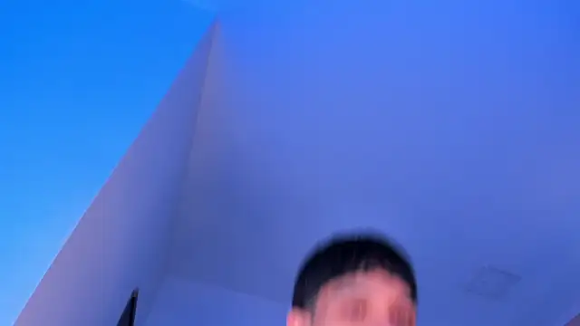 Sebax Young online show from 13, 2, 2026