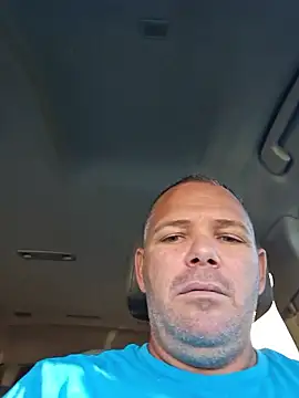 cubanitofeliz40 online show from 7, 1, 2026