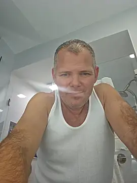 cubanitofeliz40 online show from 8, 2, 2026