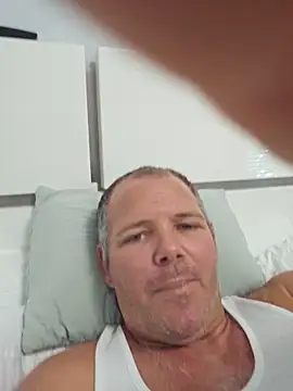 cubanitofeliz40 online show from 21, 6, 2026