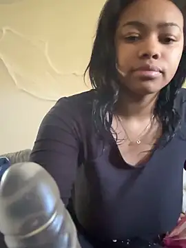 Snapshot of nuttybutter999999 chatting on 28, 10, 2025 nuttybutter999999 online show from 28, 10, 2025