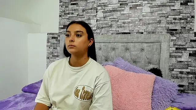 nicolexxaleja online show from 28, 11, 2025