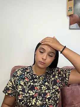 nicolexxaleja online show from 15, 5, 2026