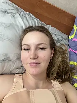 YungTessa online show from 12, 10, 2025