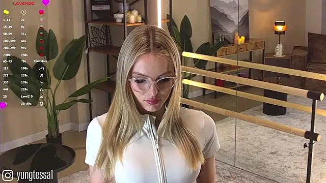 YungTessa online show from 29, 6, 2026