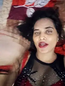 cute radhikaa online show from 13, 7, 2026