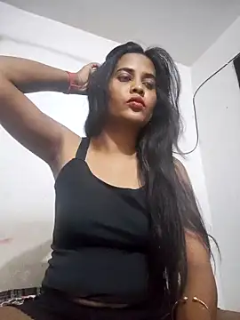 cute radhikaa online show from 26, 4, 2026