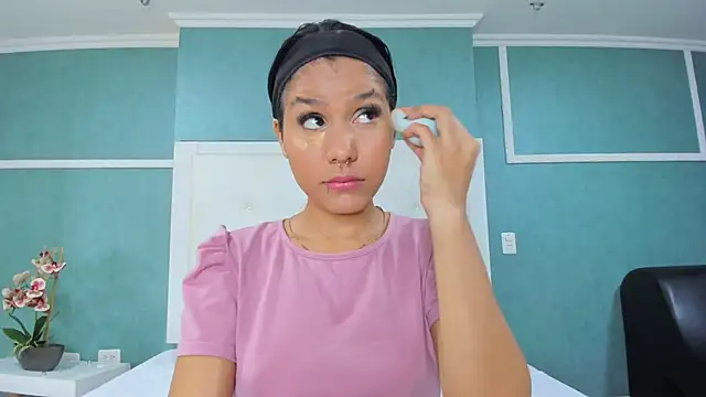 ania gomez online show from 15, 9, 2025