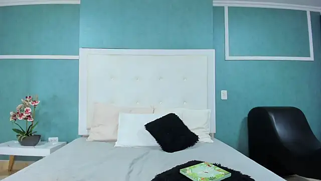 ania gomez online show from 24, 9, 2025