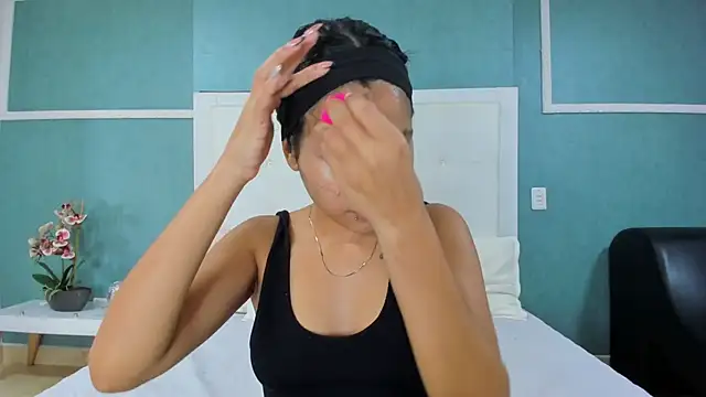 ania gomez online show from 6, 10, 2025