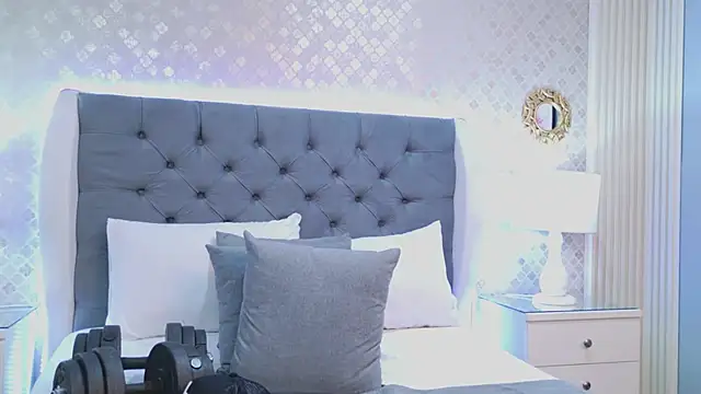 Snapshot of ZoeKrug chatting on 18, 1, 2026 ZoeKrug online show from 18, 1, 2026