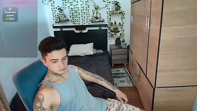 santii ss online show from 27, 4, 2026