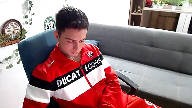 santii ss online show from 3, 4, 2026