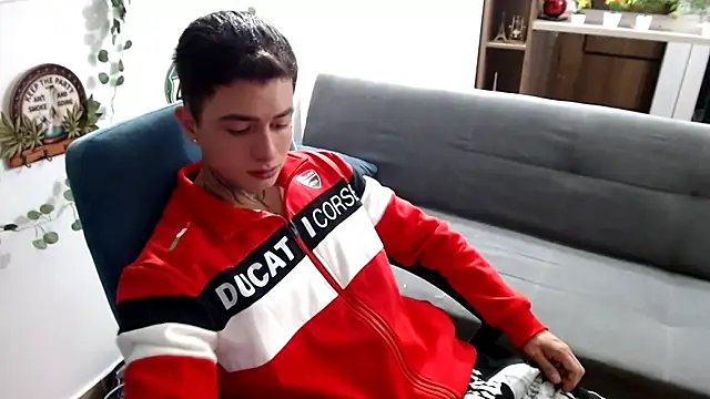 santii ss online show from 6, 4, 2026