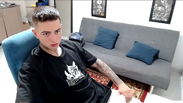 santii ss online show from 9, 11, 2025