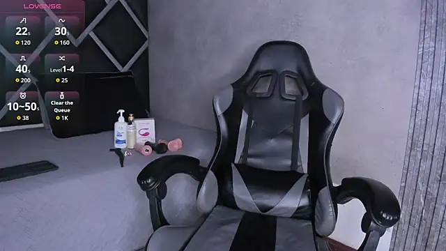 hot boy 04 online show from 3, 10, 2025