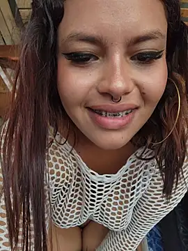 Snapshot of Yessica_Lopezz chatting on 26, 4, 2026 Yessica Lopezz online show from 26, 4, 2026