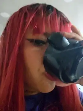 Yessica Lopezz online show from 2, 10, 2025