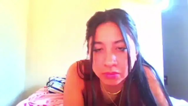 Snapshot of honeysweet111 chatting on 31, 10, 2025 honeysweet111 online show from 31, 10, 2025