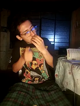 LecheDeSoya666 online show from 10, 11, 2025