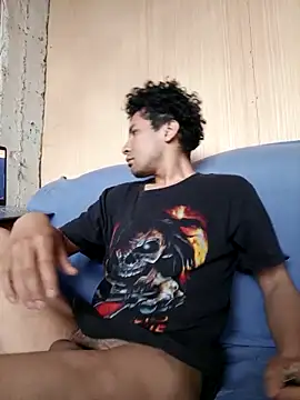 LecheDeSoya666 online show from 30, 9, 2025