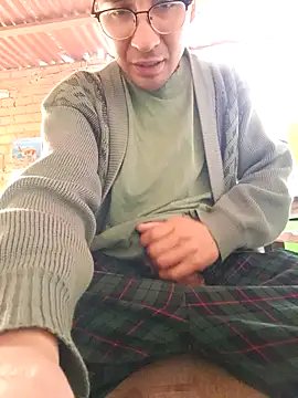 LecheDeSoya666 online show from 5, 10, 2025