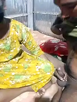 MONiSHA-moni-21 online show from 5, 11, 2025