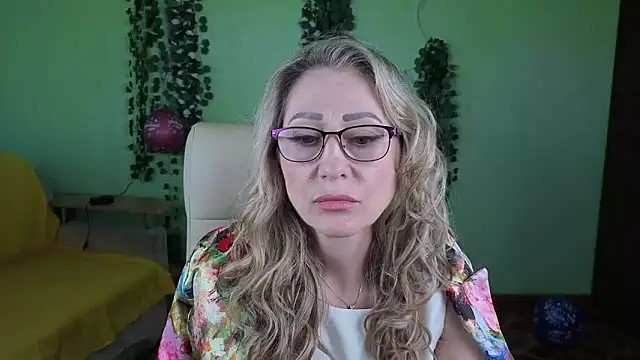 Habibi Honeyy online show from 1, 10, 2025