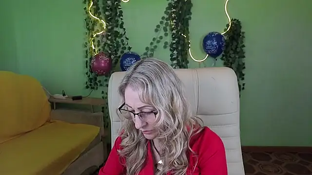 Habibi Honeyy online show from 24, 9, 2025