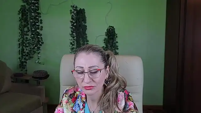 Habibi Honeyy online show from 18, 10, 2025