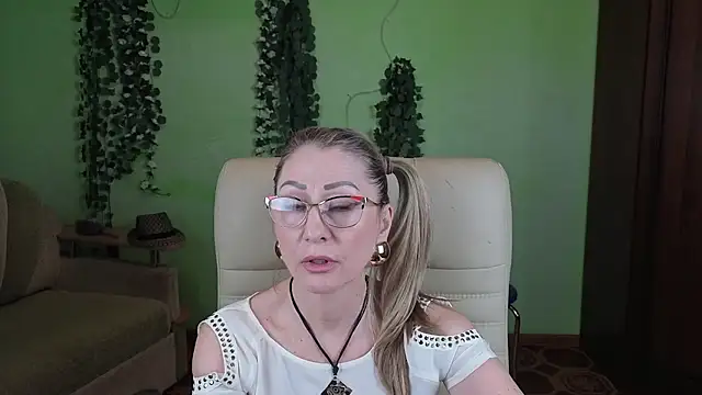 Habibi Honeyy online show from 5, 11, 2025