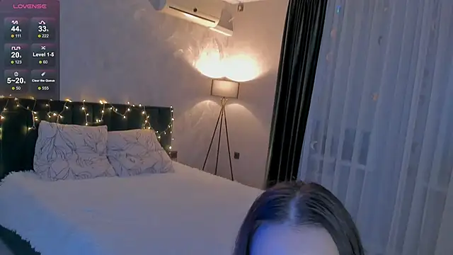 sweete chantal online show from 3, 2, 2026