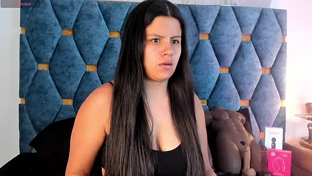 Snapshot of sasha_roldann chatting on 9, 6, 2026 sasha roldann online show from 9, 6, 2026
