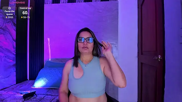 Agatha Pleasure online show from 6, 3, 2026