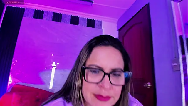 Agatha Pleasure online show from 7, 2, 2026