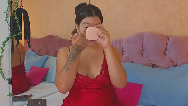 KARINAJTORRES online show from 4, 4, 2026