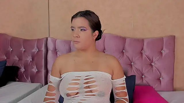 KARINAJTORRES online show from 1, 4, 2026