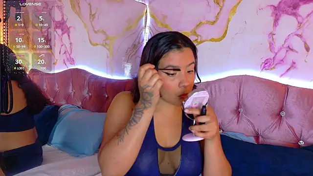 KARINAJTORRES online show from 30, 6, 2026