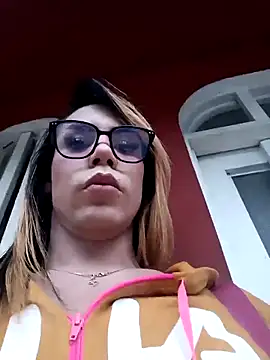 Snapshot of Daliana_Gounbolt chatting on 27, 4, 2026 Daliana Gounbolt online show from 27, 4, 2026