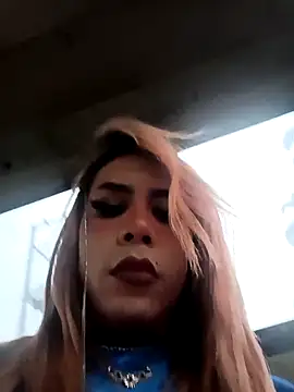 Snapshot of Daliana_Gounbolt chatting on 9, 11, 2025 Daliana Gounbolt online show from 9, 11, 2025