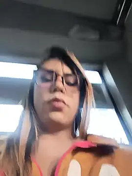 Snapshot of Daliana_Gounbolt chatting on 15, 5, 2026 Daliana Gounbolt online show from 15, 5, 2026