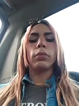 Snapshot of Daliana_Gounbolt chatting on 19, 9, 2025 Daliana Gounbolt online show from 19, 9, 2025