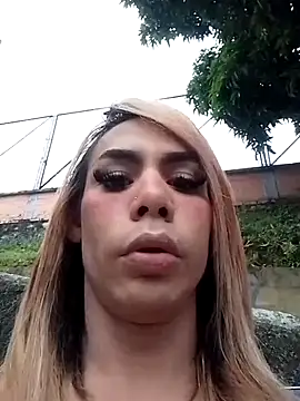 Snapshot of Daliana_Gounbolt chatting on 27, 9, 2025 Daliana Gounbolt online show from 27, 9, 2025