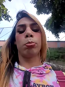 Snapshot of Daliana_Gounbolt chatting on 6, 1, 2026 Daliana Gounbolt online show from 6, 1, 2026