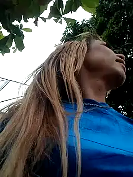 Snapshot of Daliana_Gounbolt chatting on 2, 10, 2025 Daliana Gounbolt online show from 2, 10, 2025